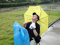 hoffnungsvoller Blick in das Gew�lk